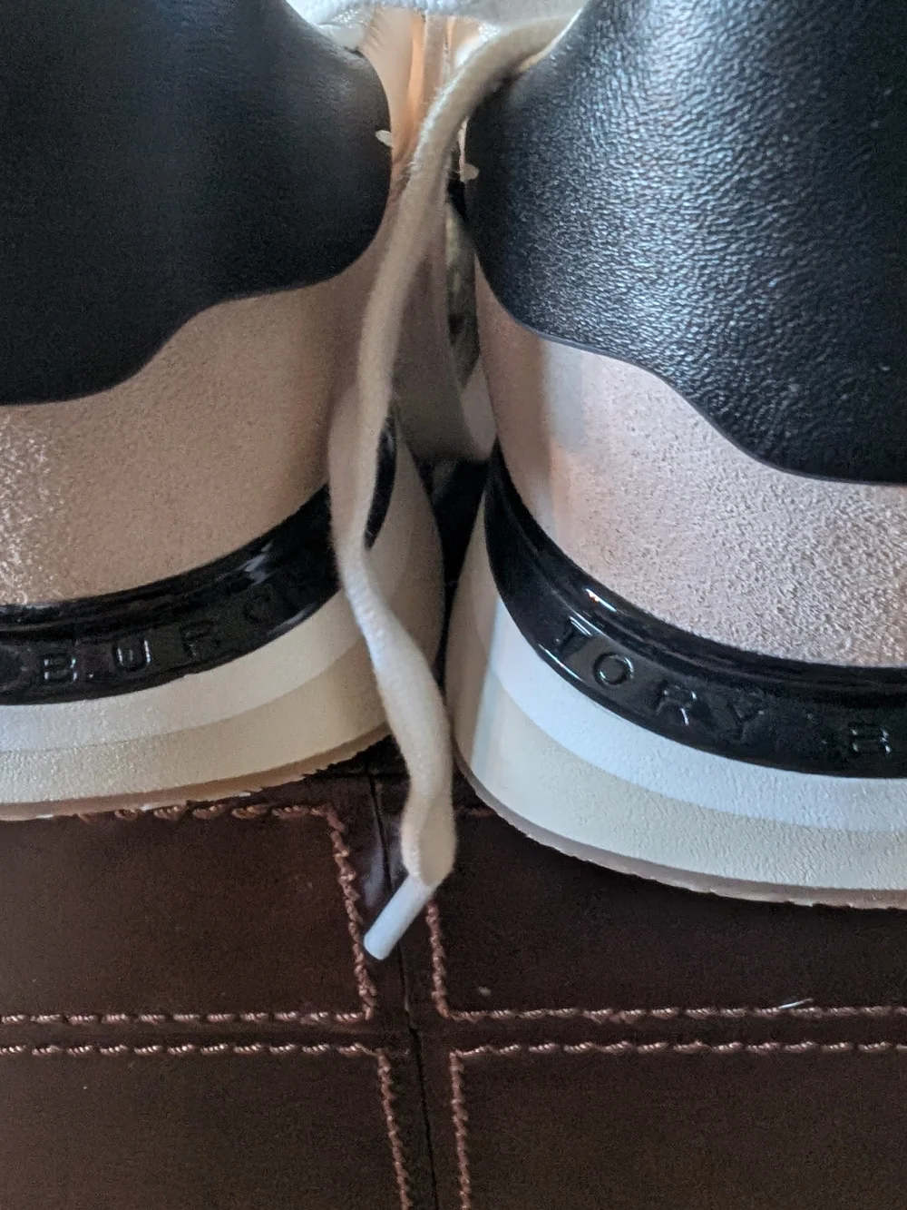 Tory Burch Destiny Trainer 8M